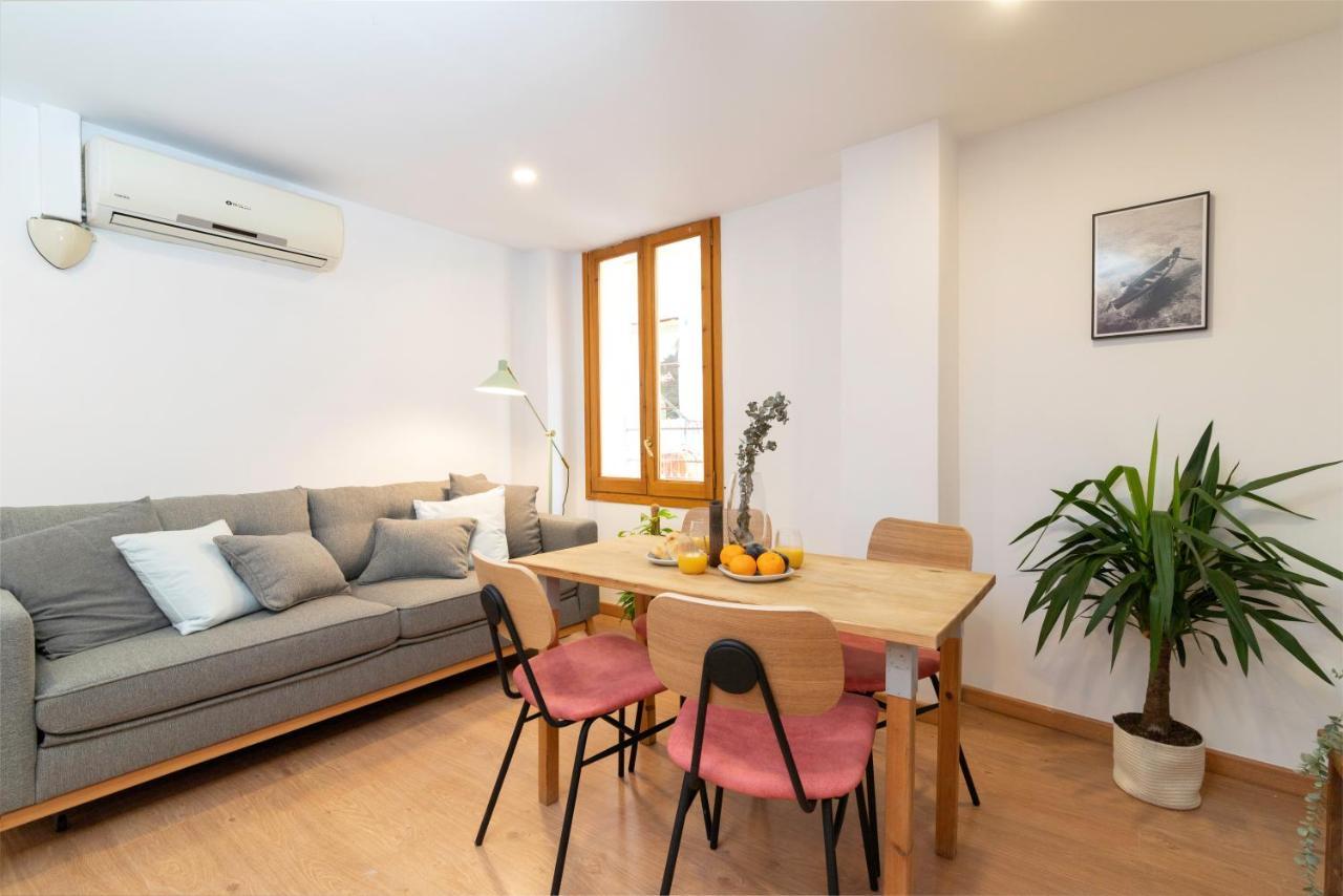 Barcelona Apartments In Born Bagian luar foto